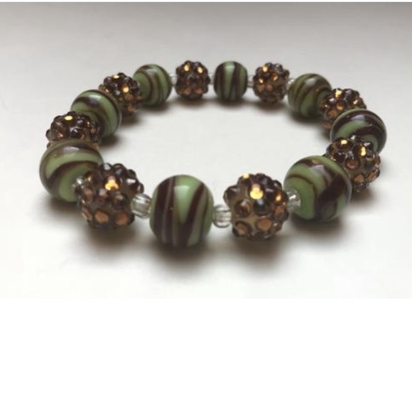 Women's Bracelet Beautiful Handmade, Large, Army - Picture 1 of 4